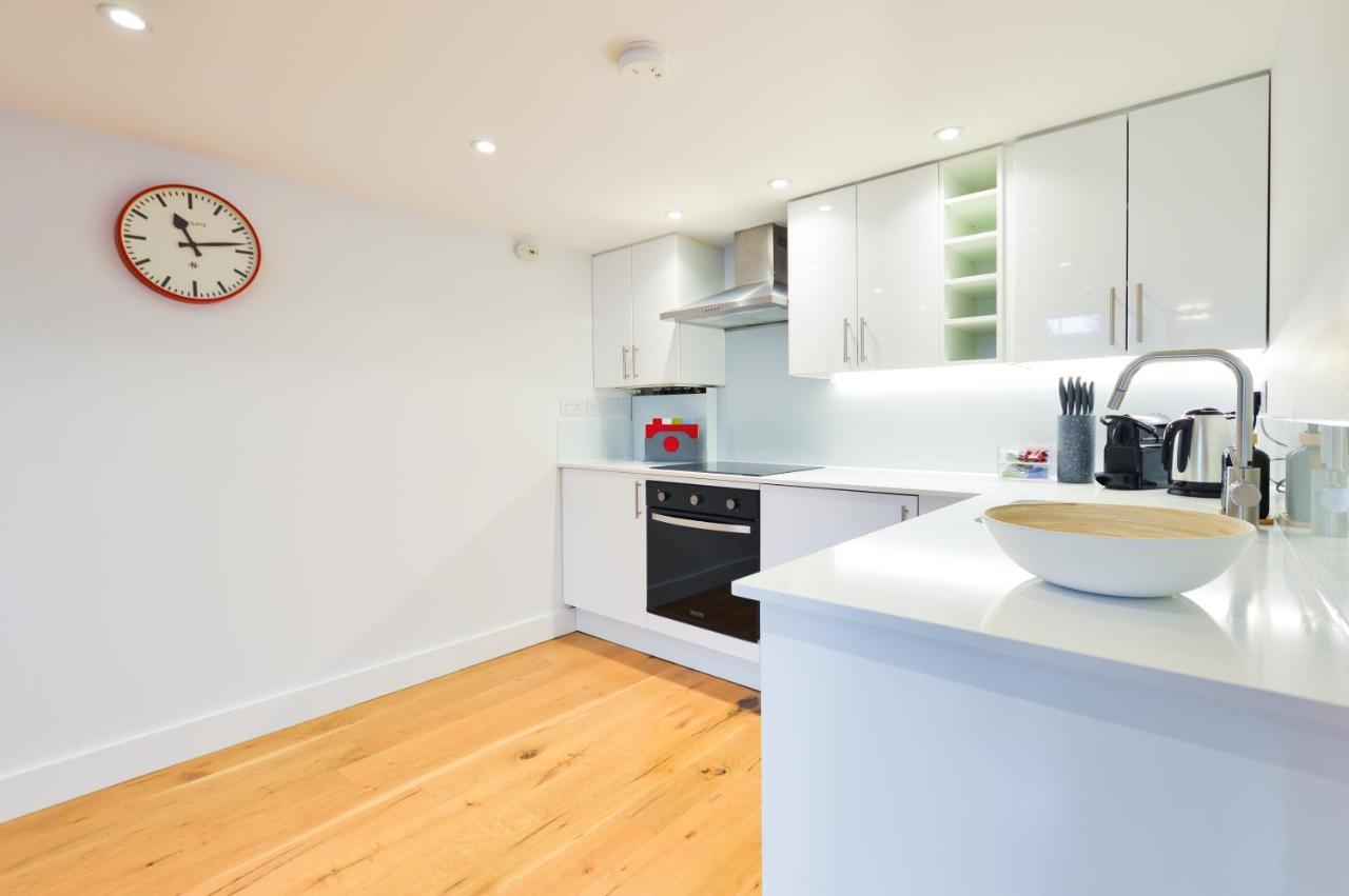 לונדון Spacious West Hampstead Apartment With Mezzanine Bedroom By Concept Apartments מראה חיצוני תמונה