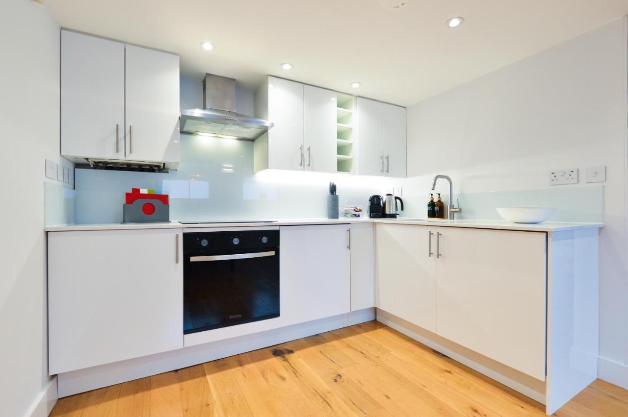 לונדון Spacious West Hampstead Apartment With Mezzanine Bedroom By Concept Apartments מראה חיצוני תמונה